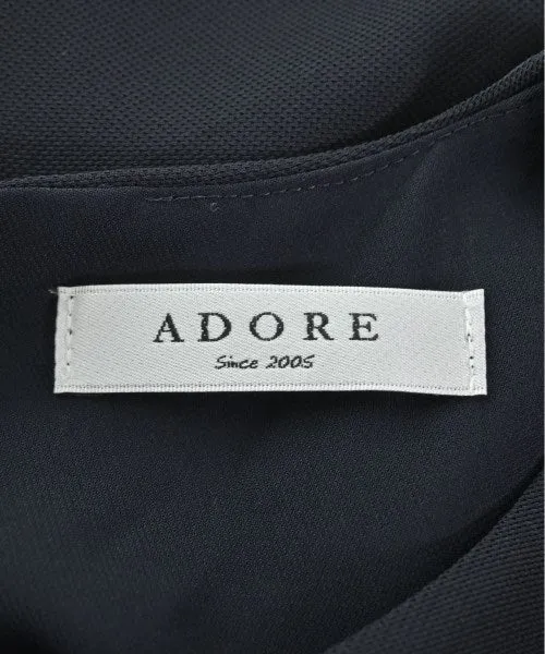 ROBES ADORE