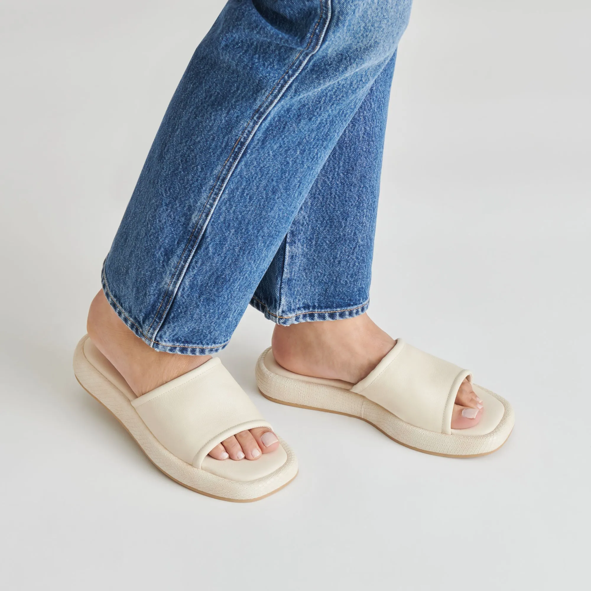 SANDALES AISHA EN CUIR IVOIRE