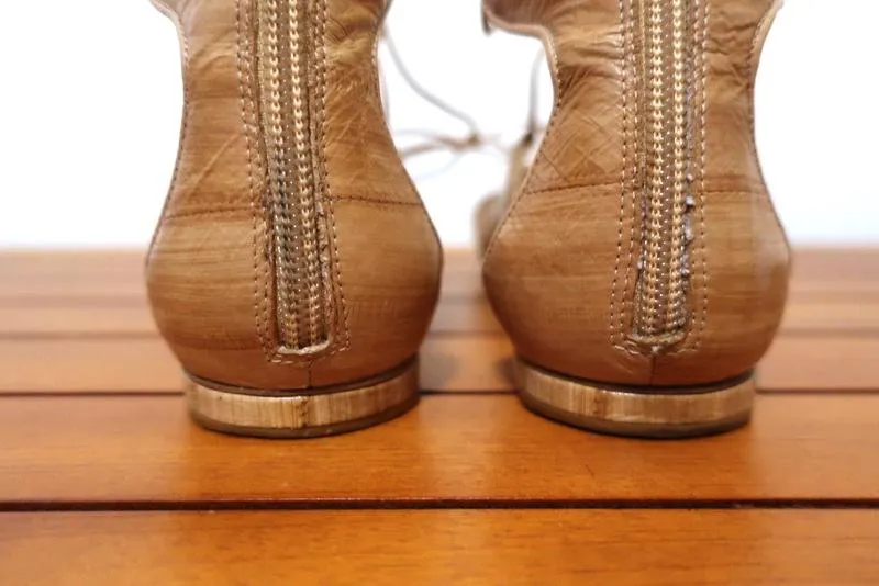 Sandales Gladiator Alexandre Birman Beige en Peau d'Anguille Taille 38.5 à Lacets Plate