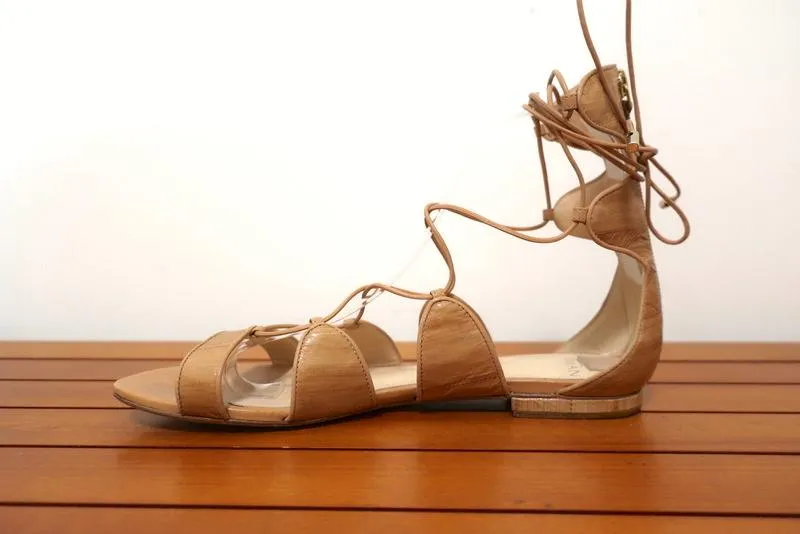 Sandales Gladiator Alexandre Birman Beige en Peau d'Anguille Taille 38.5 à Lacets Plate