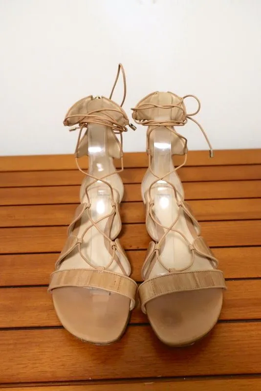 Sandales Gladiator Alexandre Birman Beige en Peau d'Anguille Taille 38.5 à Lacets Plate