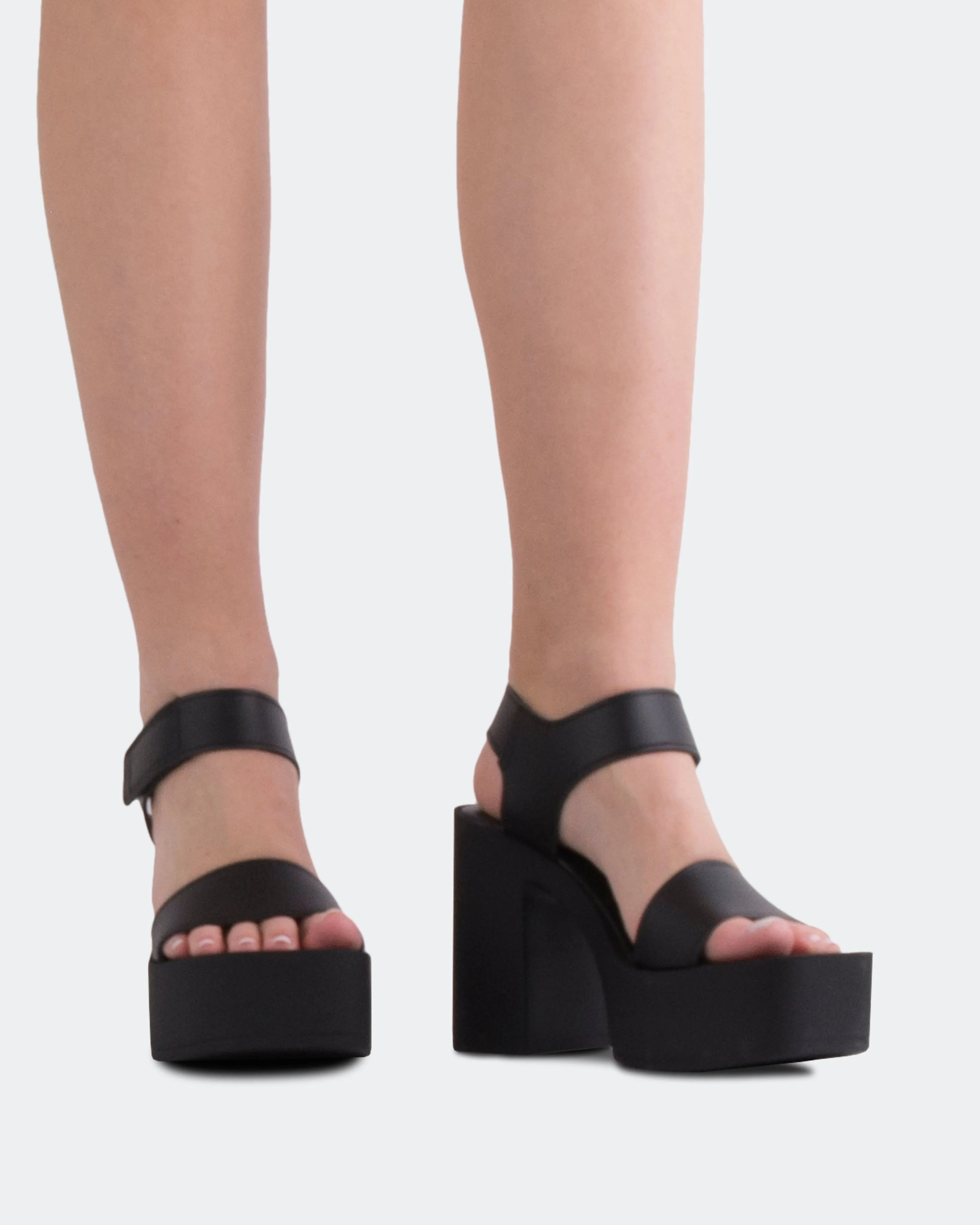 Amical Cuir Noir