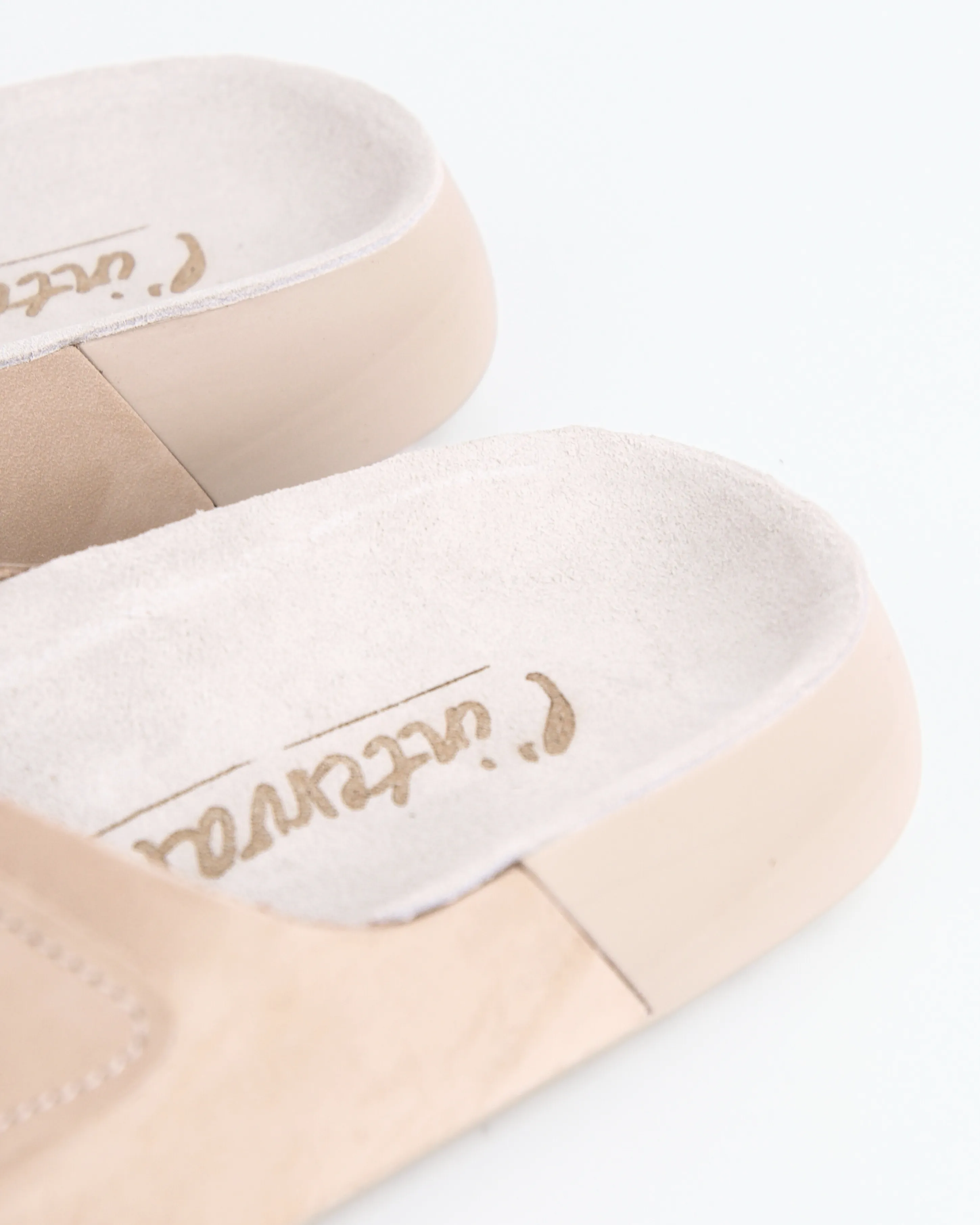 Andalousie Nubuck Taupe