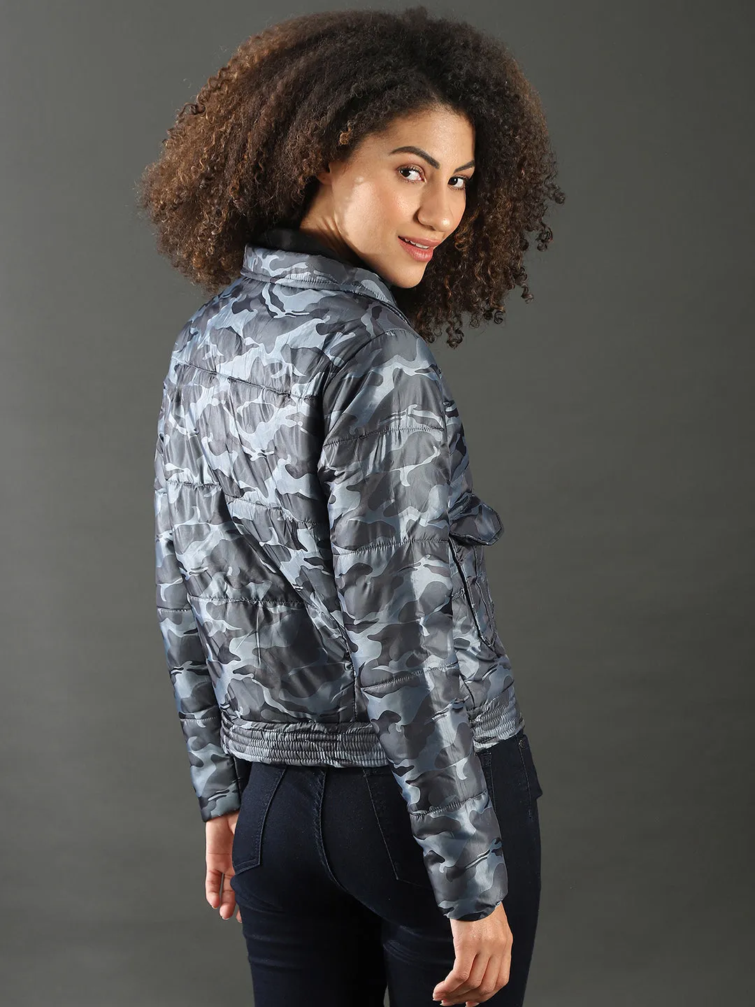 Veste bomber décontractée stylée camouflage pour femmes Campus Sutra
