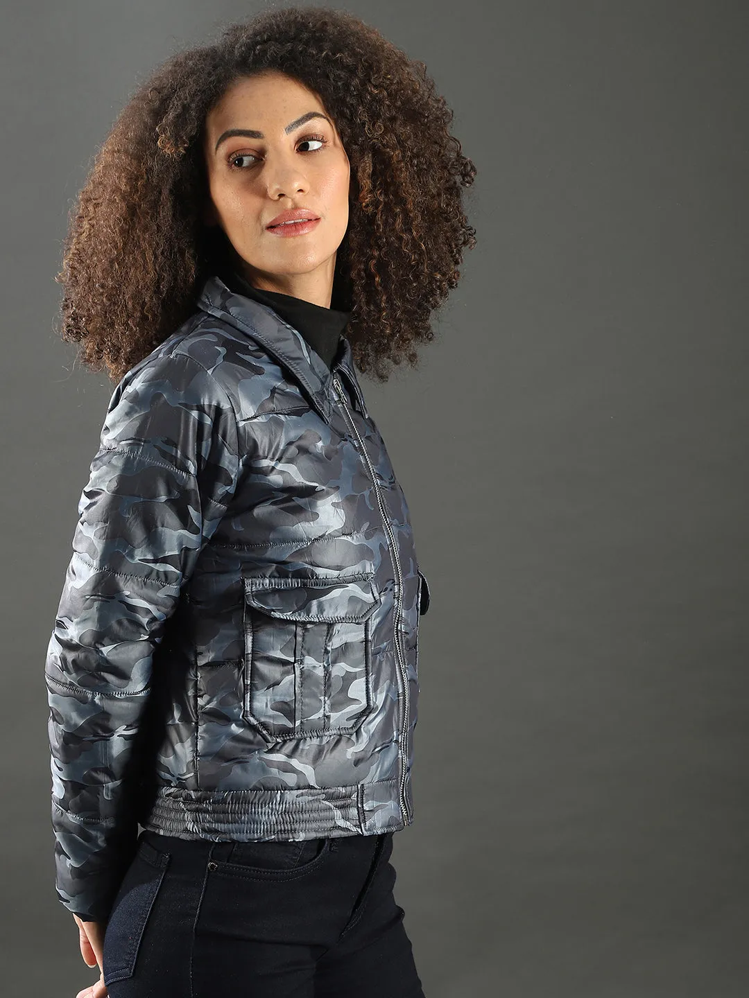 Veste bomber décontractée stylée camouflage pour femmes Campus Sutra