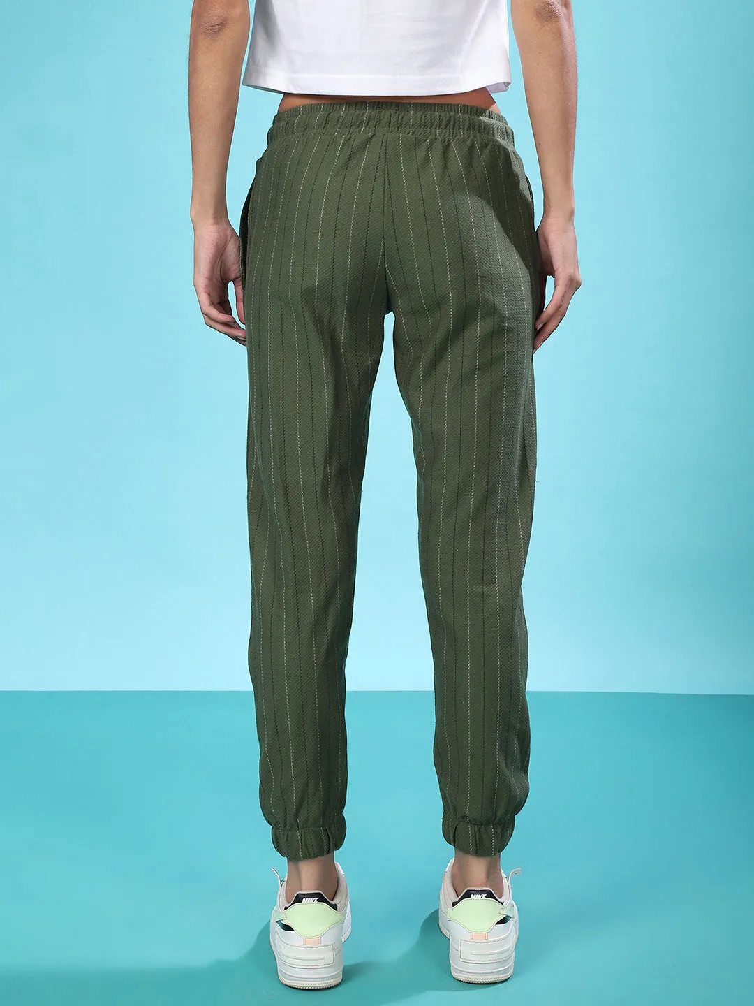 Campus Sutra Femme Joggers Actifs Élégants