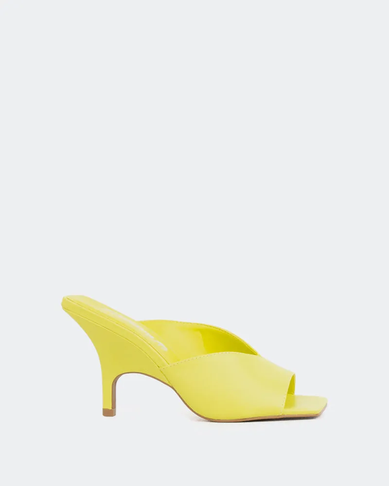 Caviana, Cuir Jaune