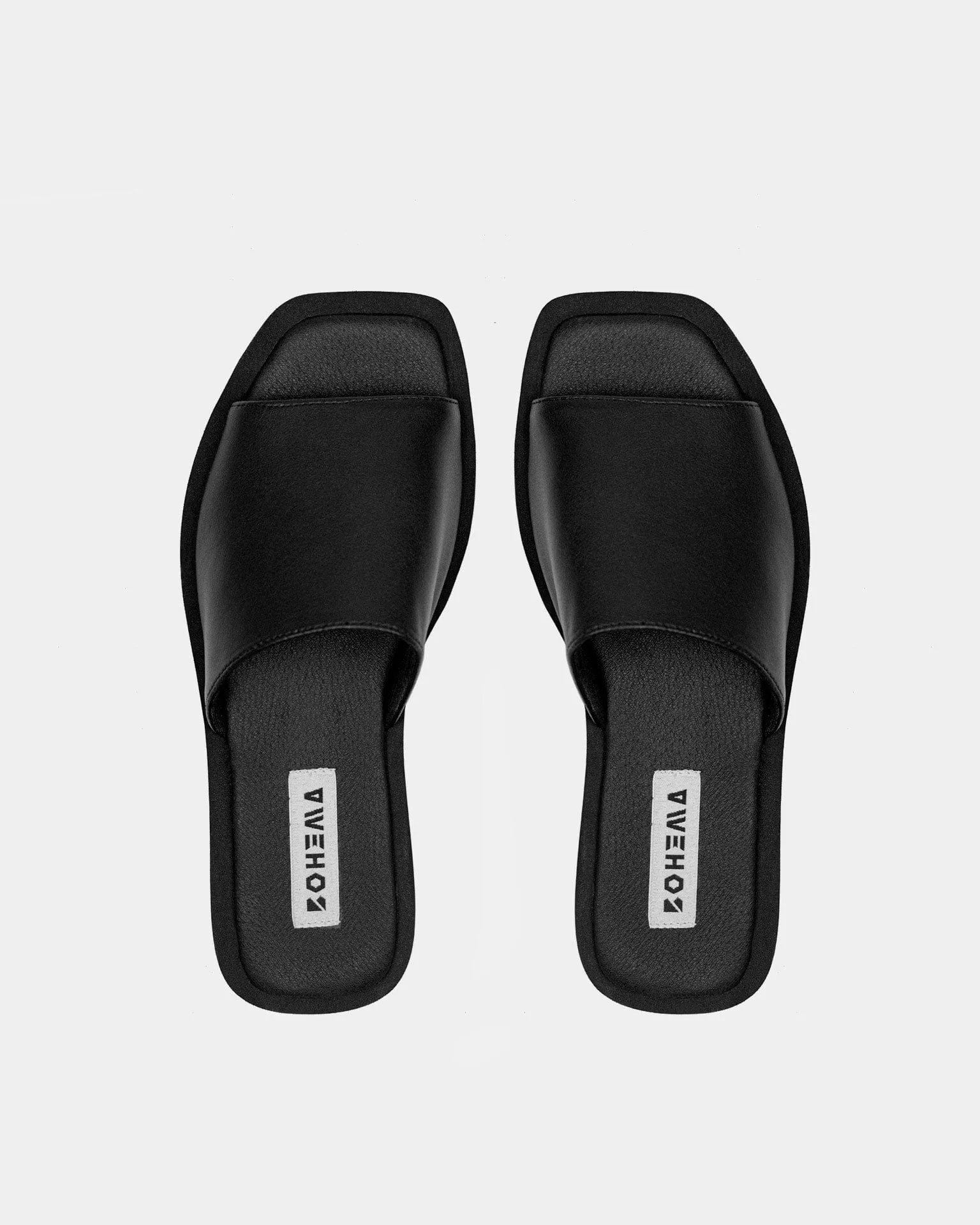 Desserto® Sandales plates en cuir végan de cactus | Noir