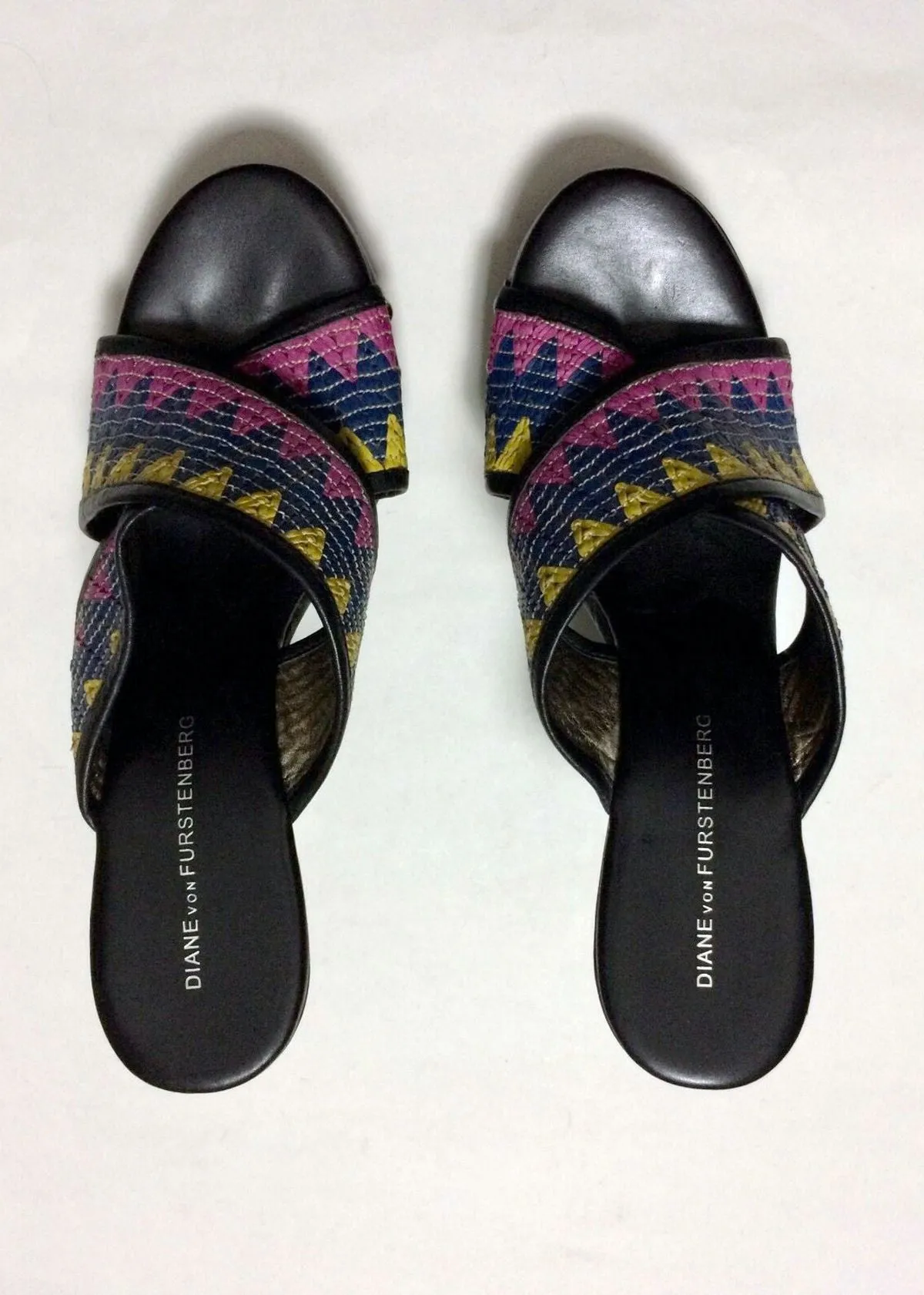Sandales tissées multicolores Diane Von Furstenberg taille 9