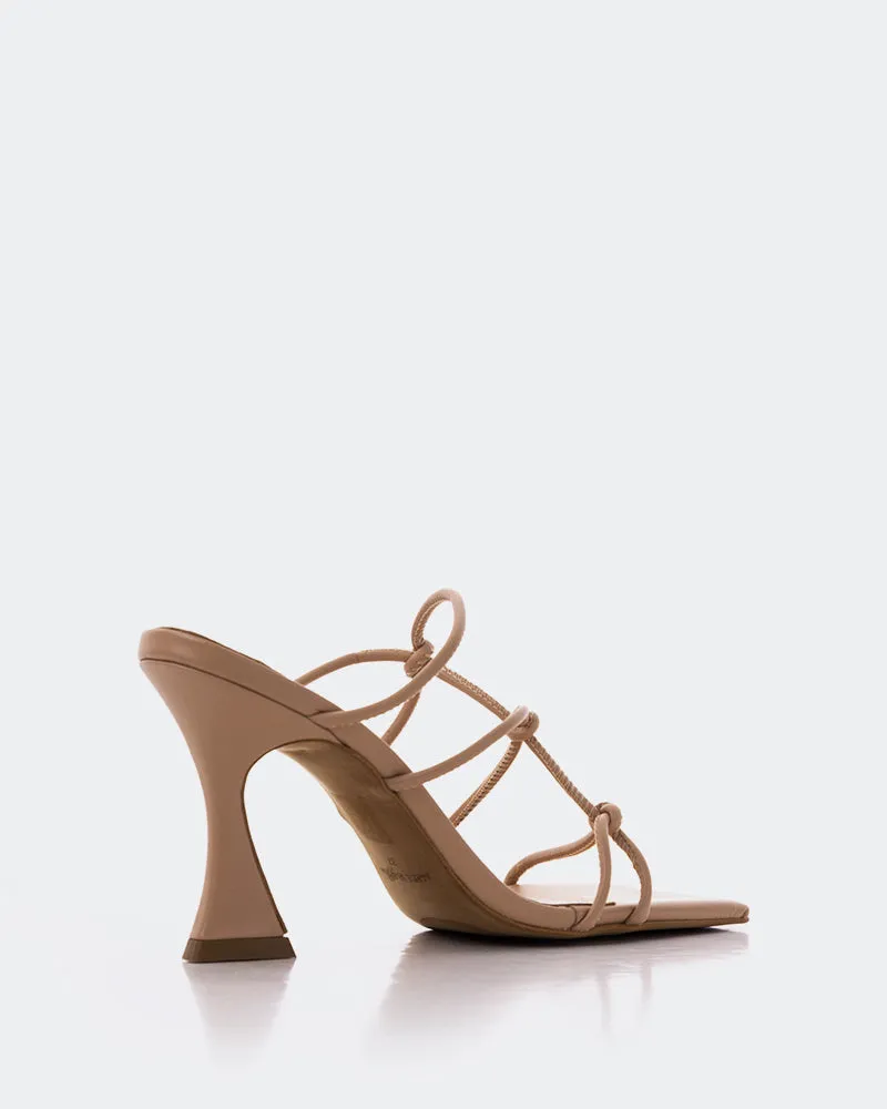 Elise Tan Cuir