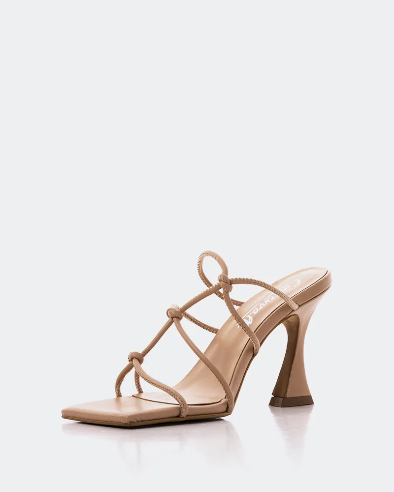 Elise Tan Cuir