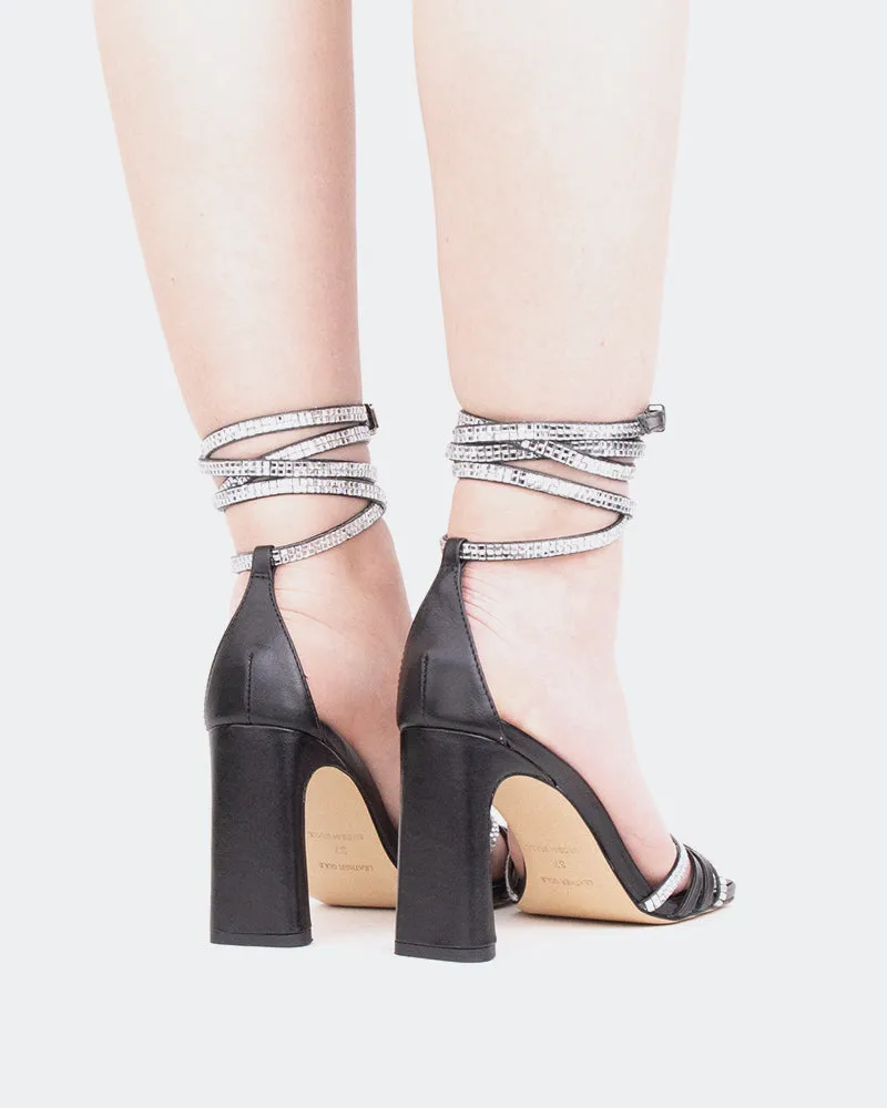 Elixor, Cuir Noir