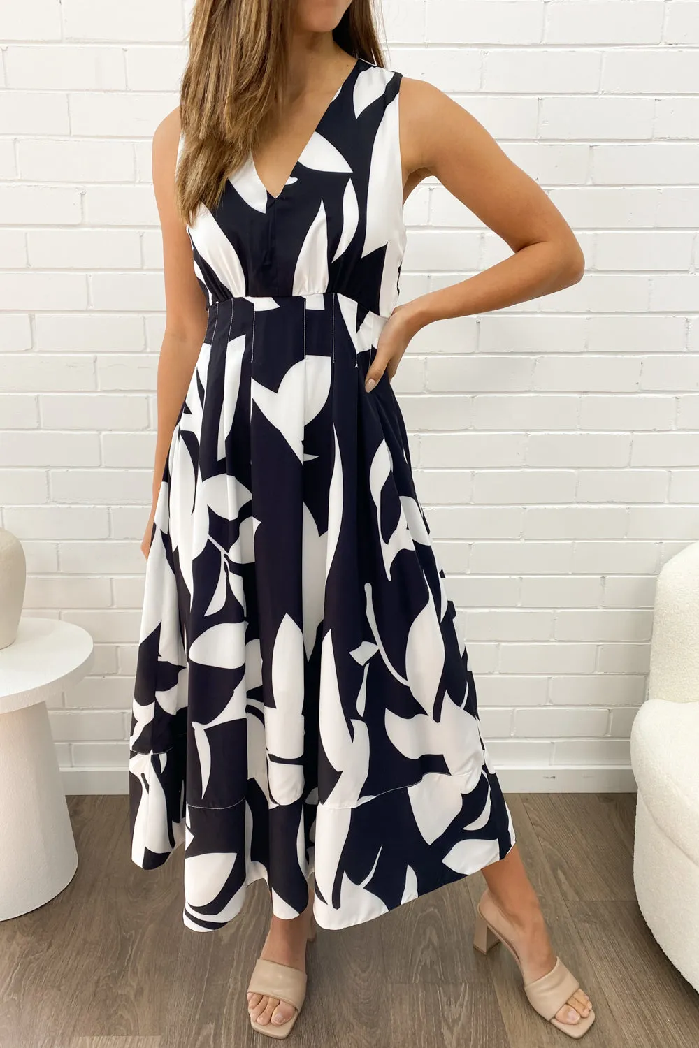 Robe Eliza