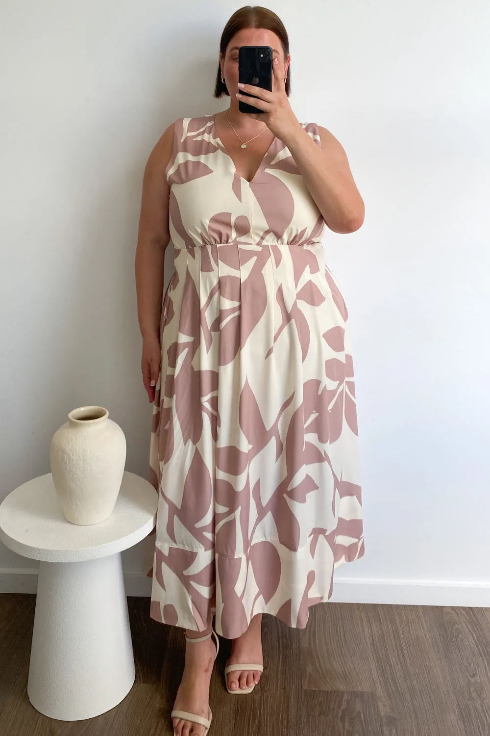 Robe Eliza