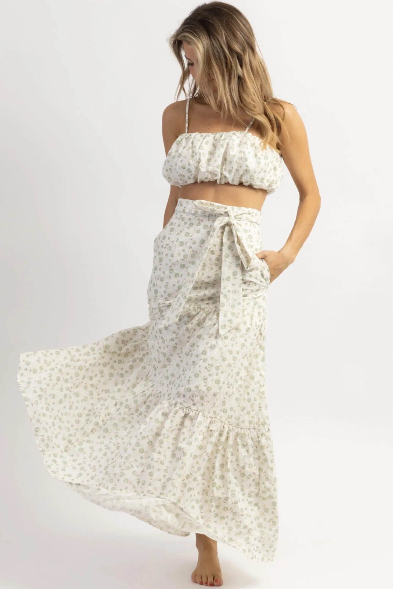 Ensemble Brodé Crop Top   Jupe En Sadie Sage