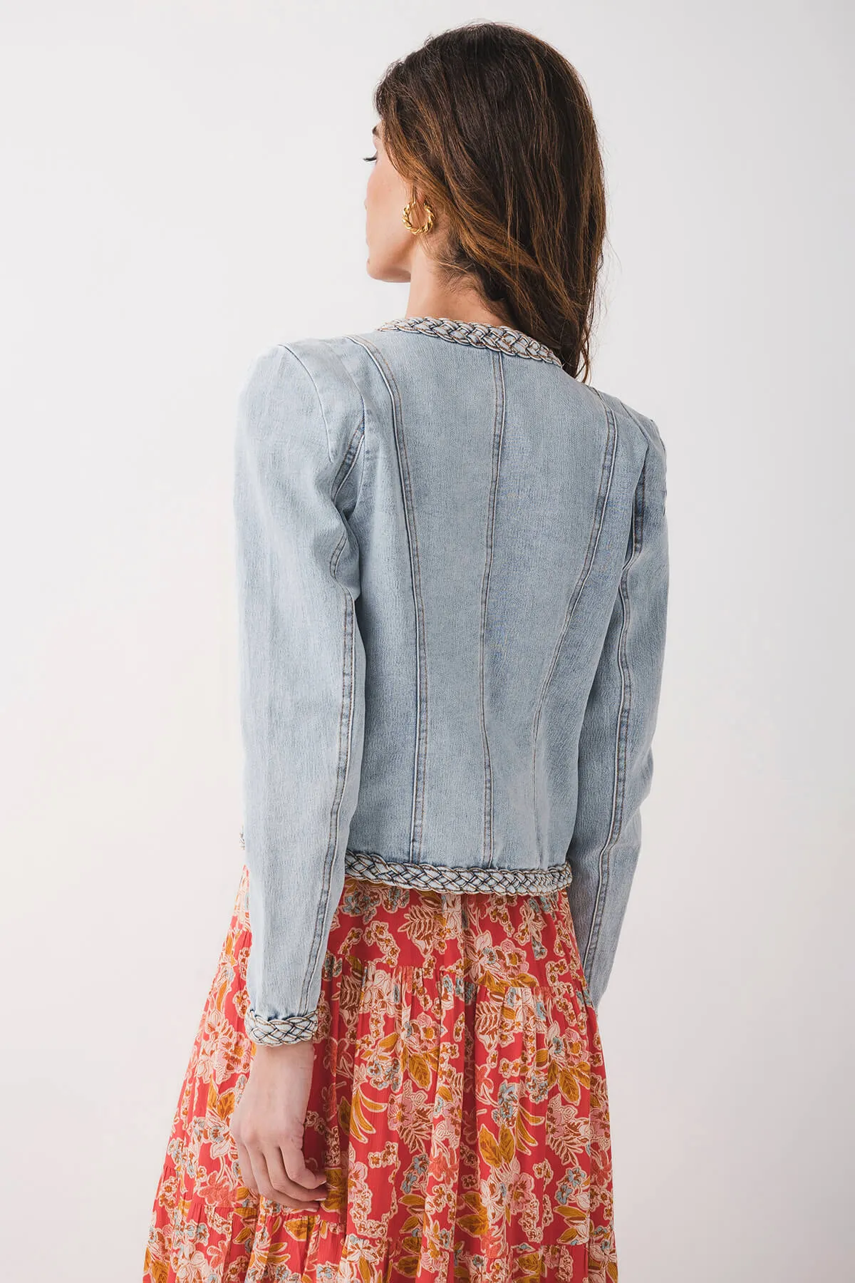 Veste en denim Fate avec passepoil tressé