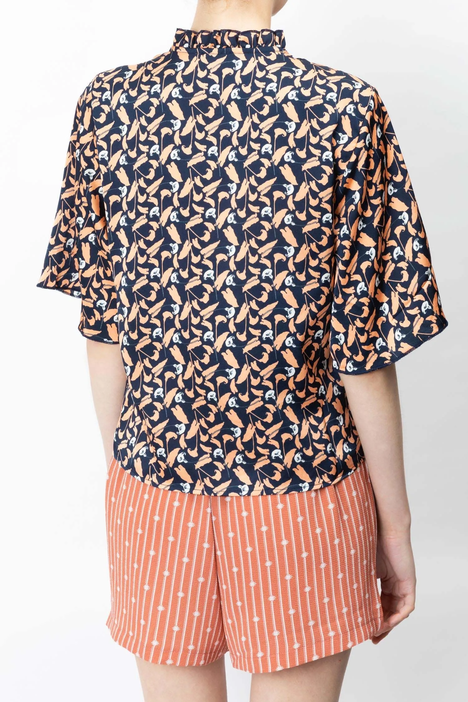 Blouse à col noué imprimée florale