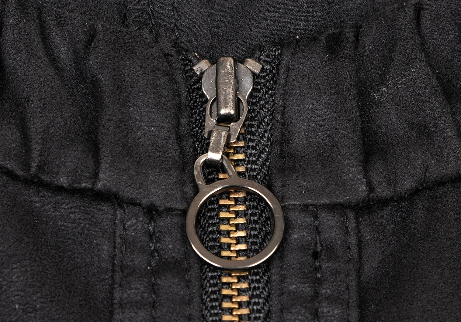 HIROKO KOSHINO HIROKO BIS JAPAN. Tunique/Robe courte en daim synthétique noir à fermeture éclair