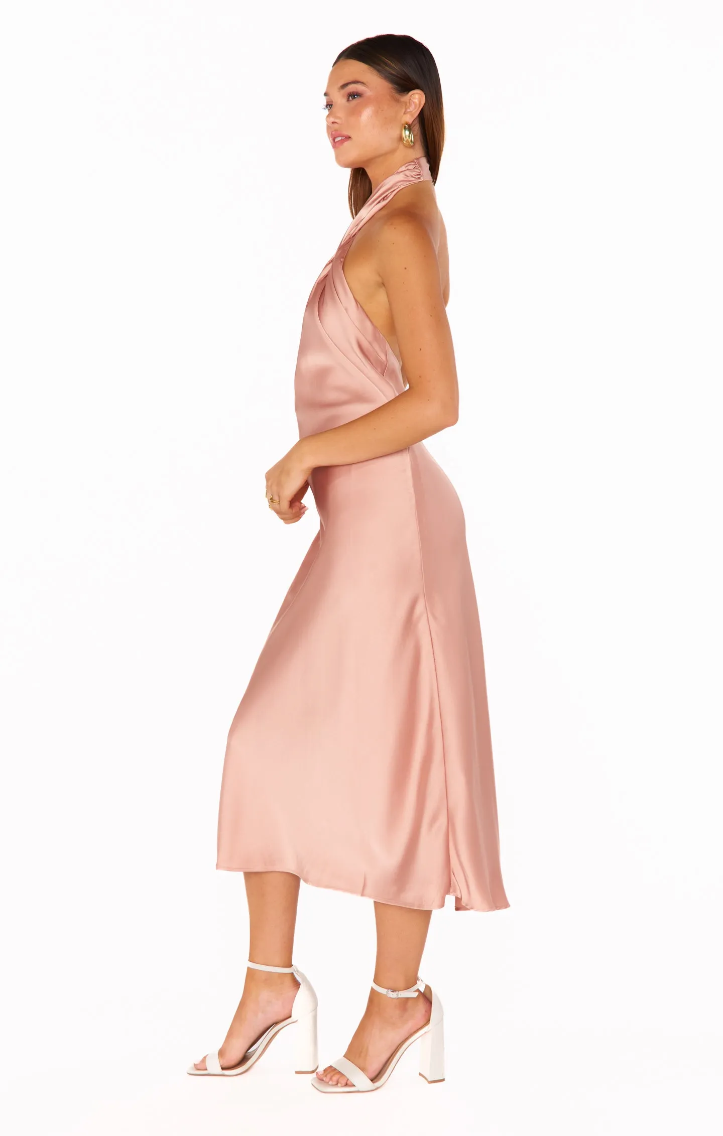 Robe mi-longue Jasmine Halter ~ Satin luxe rose doré