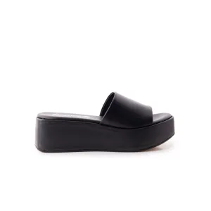 Leonora Cuir Noir
