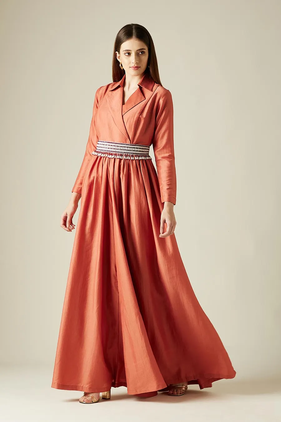 Combinaison orange Mapel avec ceinture ornée