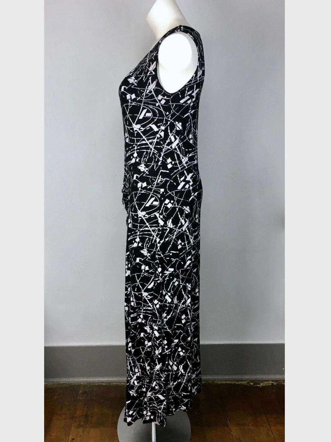 Robe abstraite noir et blanc Matti Mamane Taille 14/16