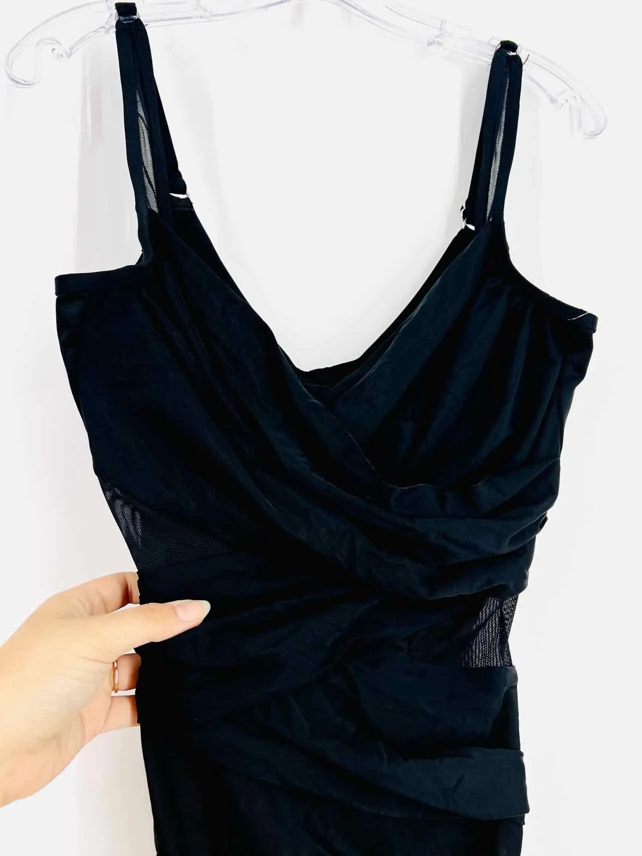 Miraclesuit Taille 10 Noir Uni Maillot de Bain Plissé