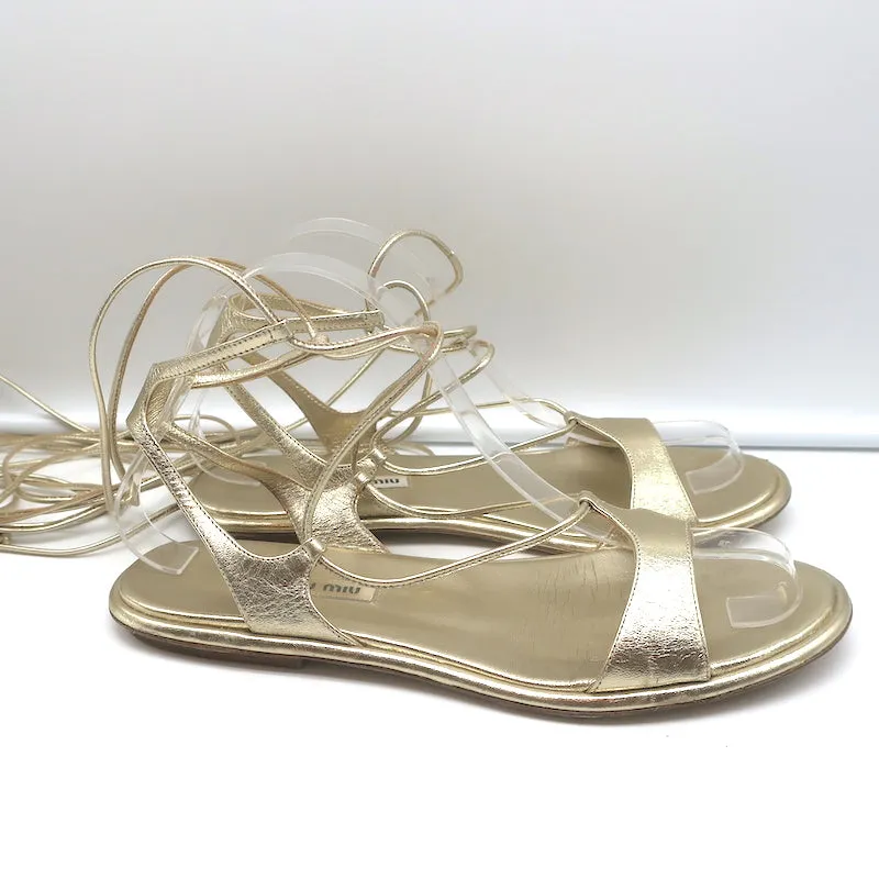 Miu Miu Sandales Gladiator à Enroulement Cheville en Cuir Métallisé Or Taille 38.5