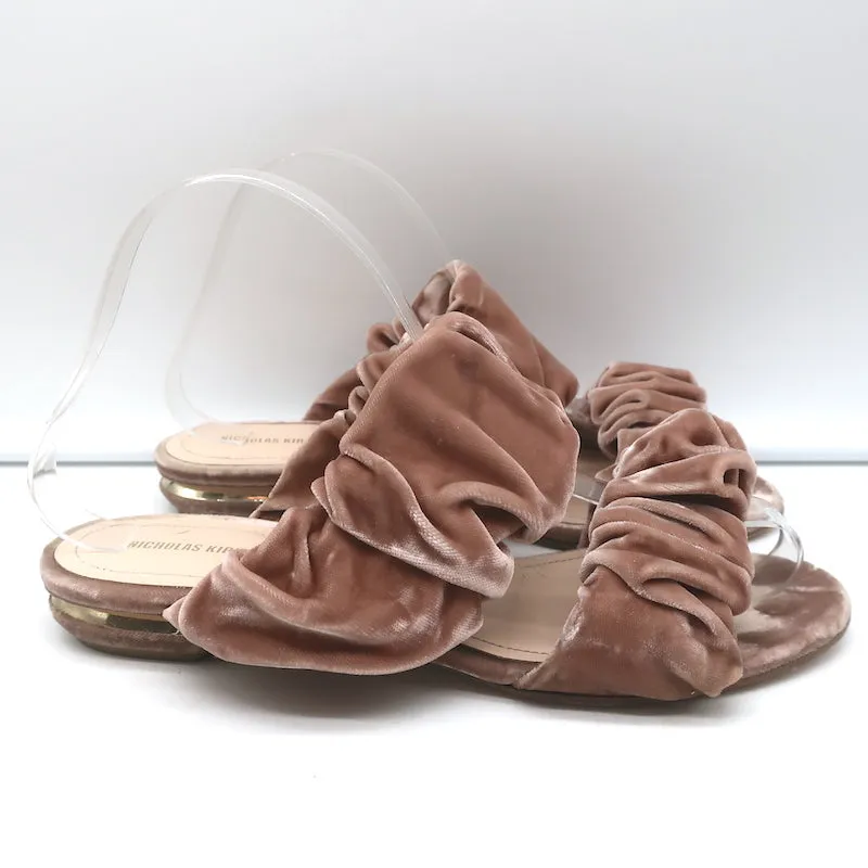 Nicholas Kirkwood Sandales plates à bride coulissante en velours froncé blush taille 38