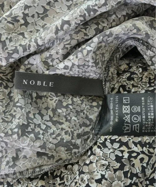 ROBES NOBLES