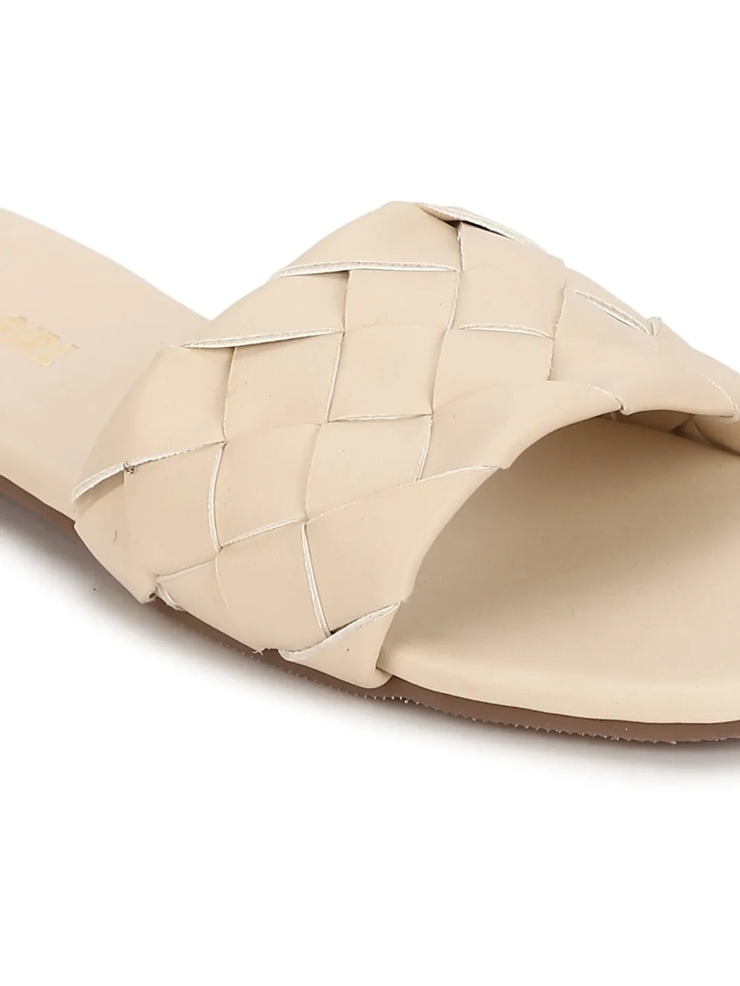 Sandales plates à enfiler en PU tissé nude