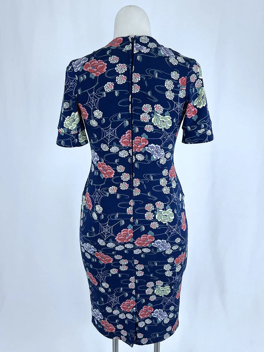 Robe rétro asiatique Pinup Couture Taille 12 en marine et rose à motifs floraux