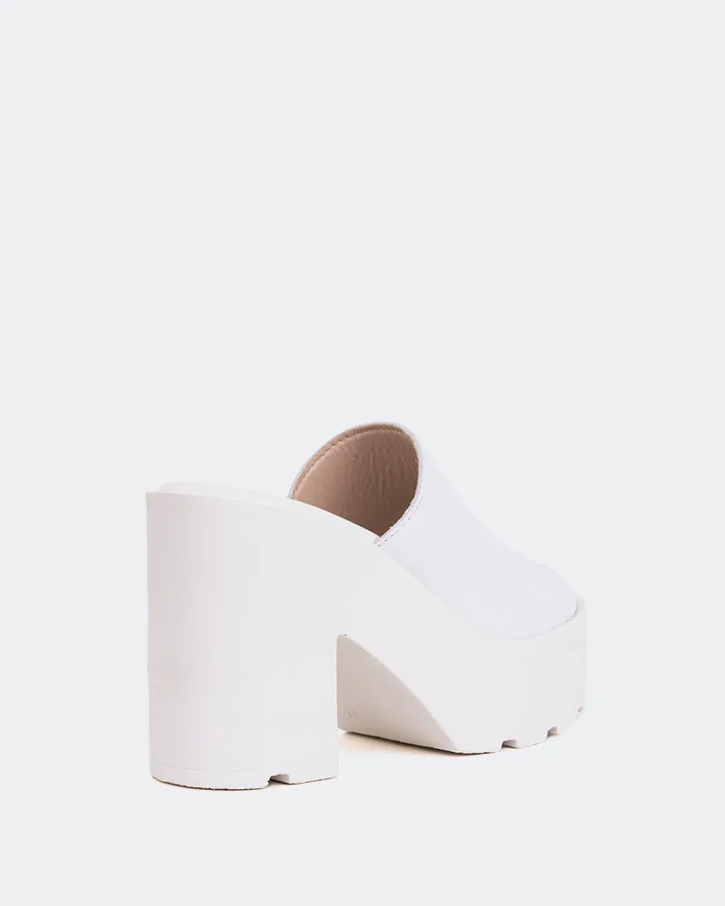 Cuir Blanc Ranchers