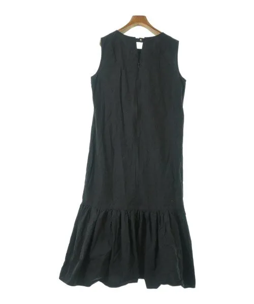 Robes Rie Miller