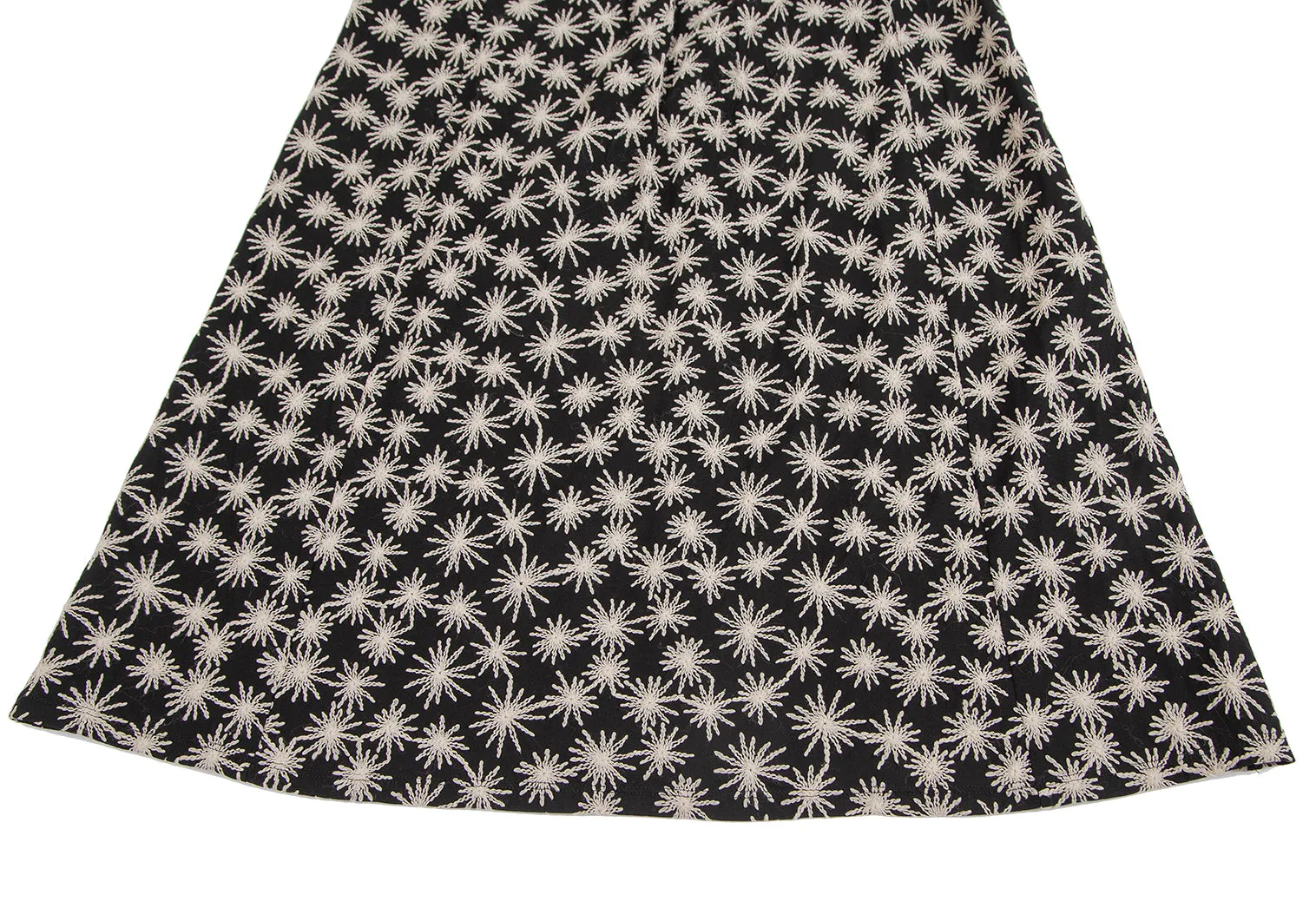 Sybilla Spain. Robe en Coton Noir Brodée