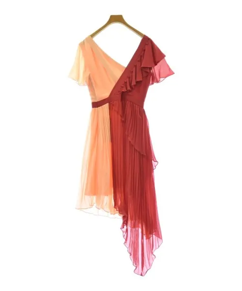 ROBES TROIS ÉTAGES