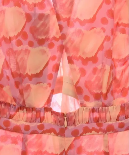 Robes à trois étages