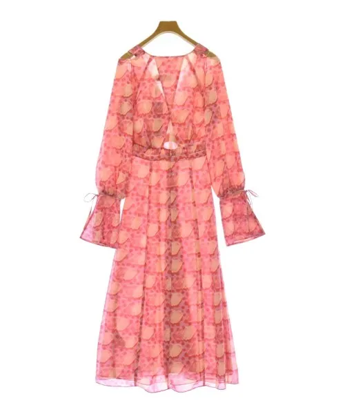 Robes à trois étages