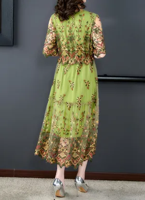 Robes élégantes pour femmes à col en V, broderies et manches courtes, tendance