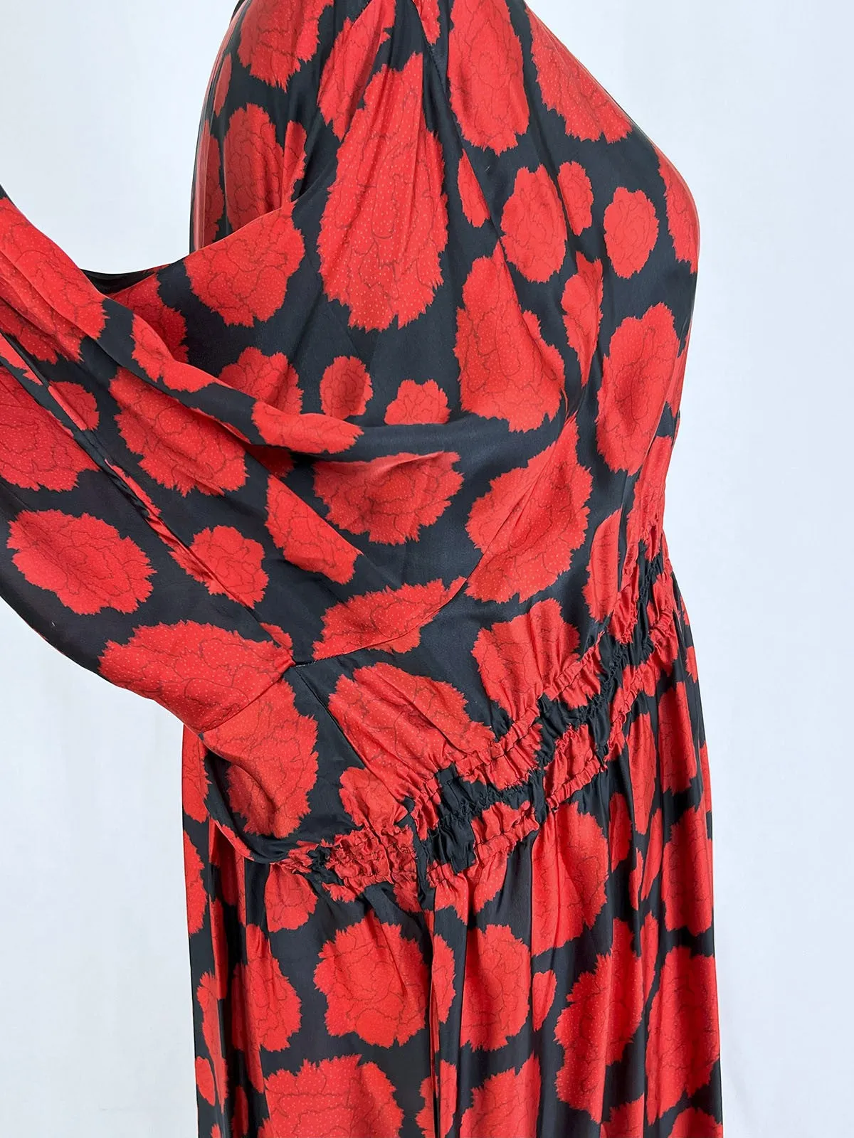 Robe florale noire et rouge Wray Taille 5XL (30W) NEJ