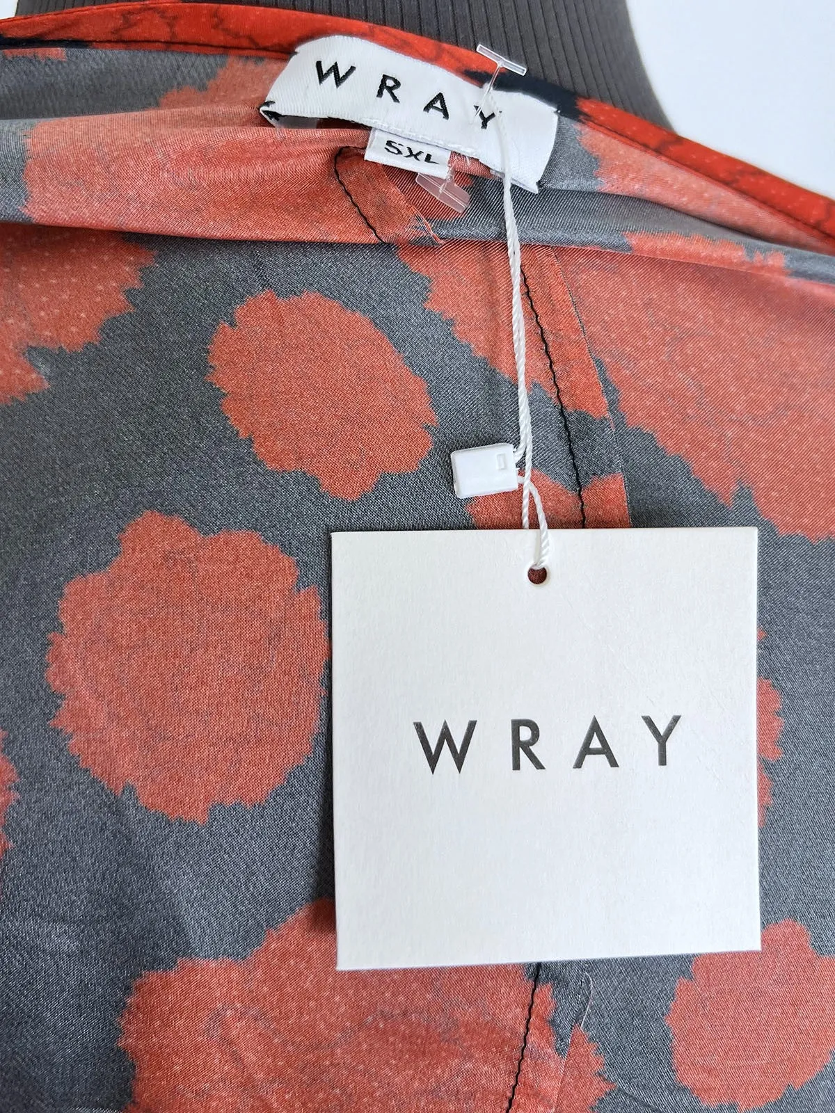 Robe florale noire et rouge Wray Taille 5XL (30W) NEJ